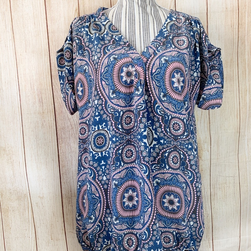 Blanco Large V Neck Boho Casual Blouse